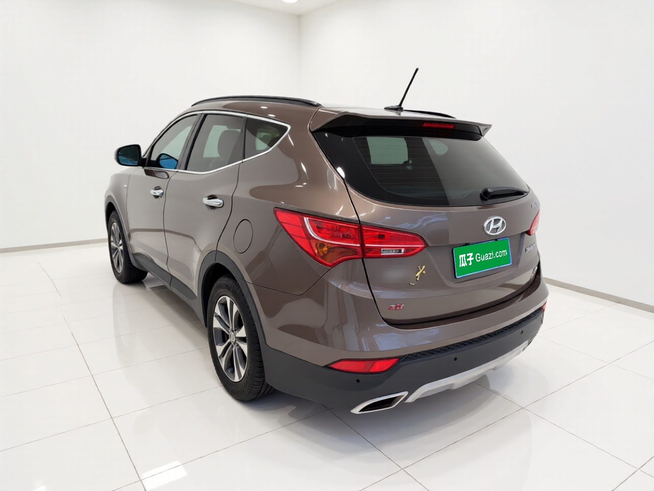 Santa Fe 2015 2.4L AT AWD Smart 5-Seater photo 4