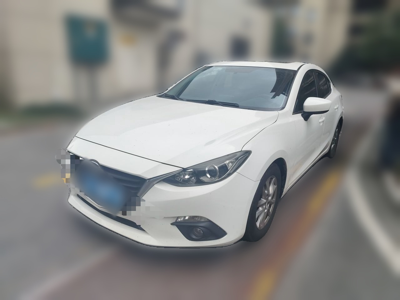 3 Axela 2016 Sedan 1.5L AT Luxury