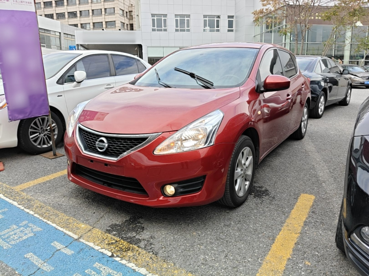 Tiida 2014 1.6L CVT Smart