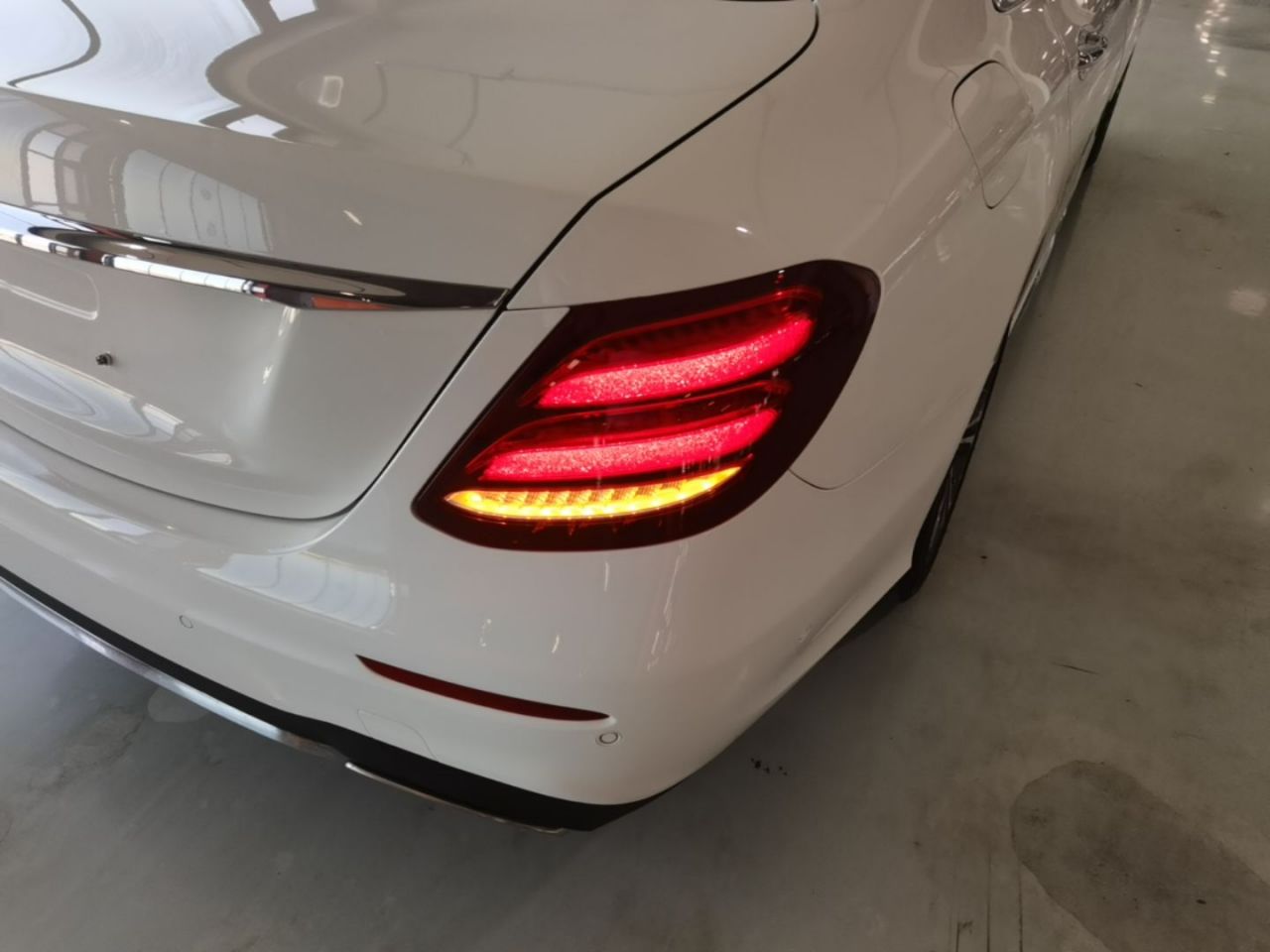 E-Class 2016 E 200 L Sport photo 2