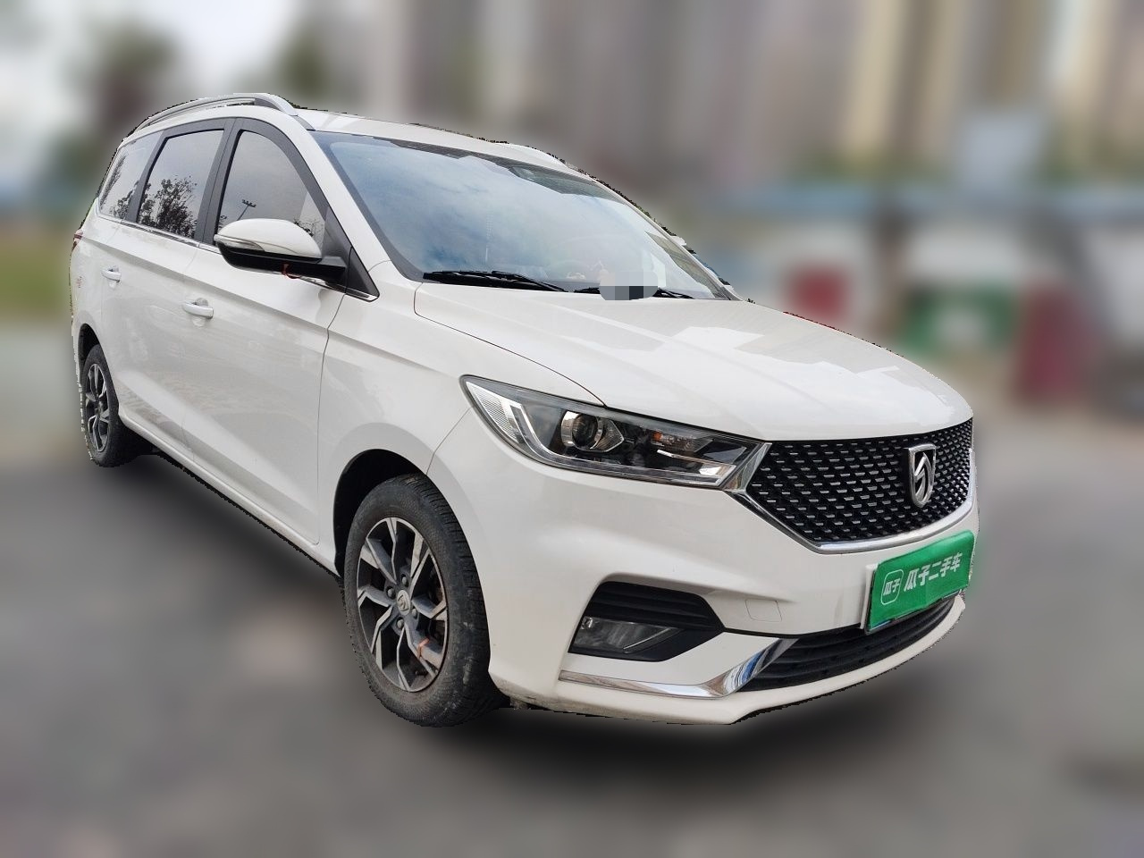 360 2019 Facelift 1.5L MT Luxury China VI photo 3