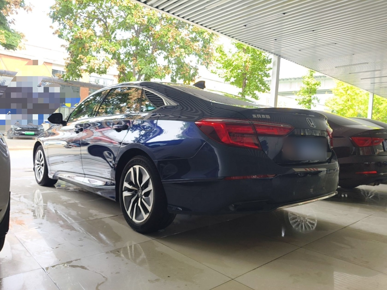 2022 Hybrid 2.0L photo 4