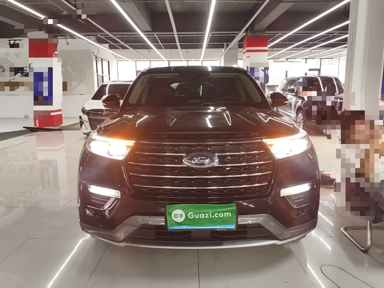 Explorer 2020 EcoBoost 285 RWD 7-Seater photo 2