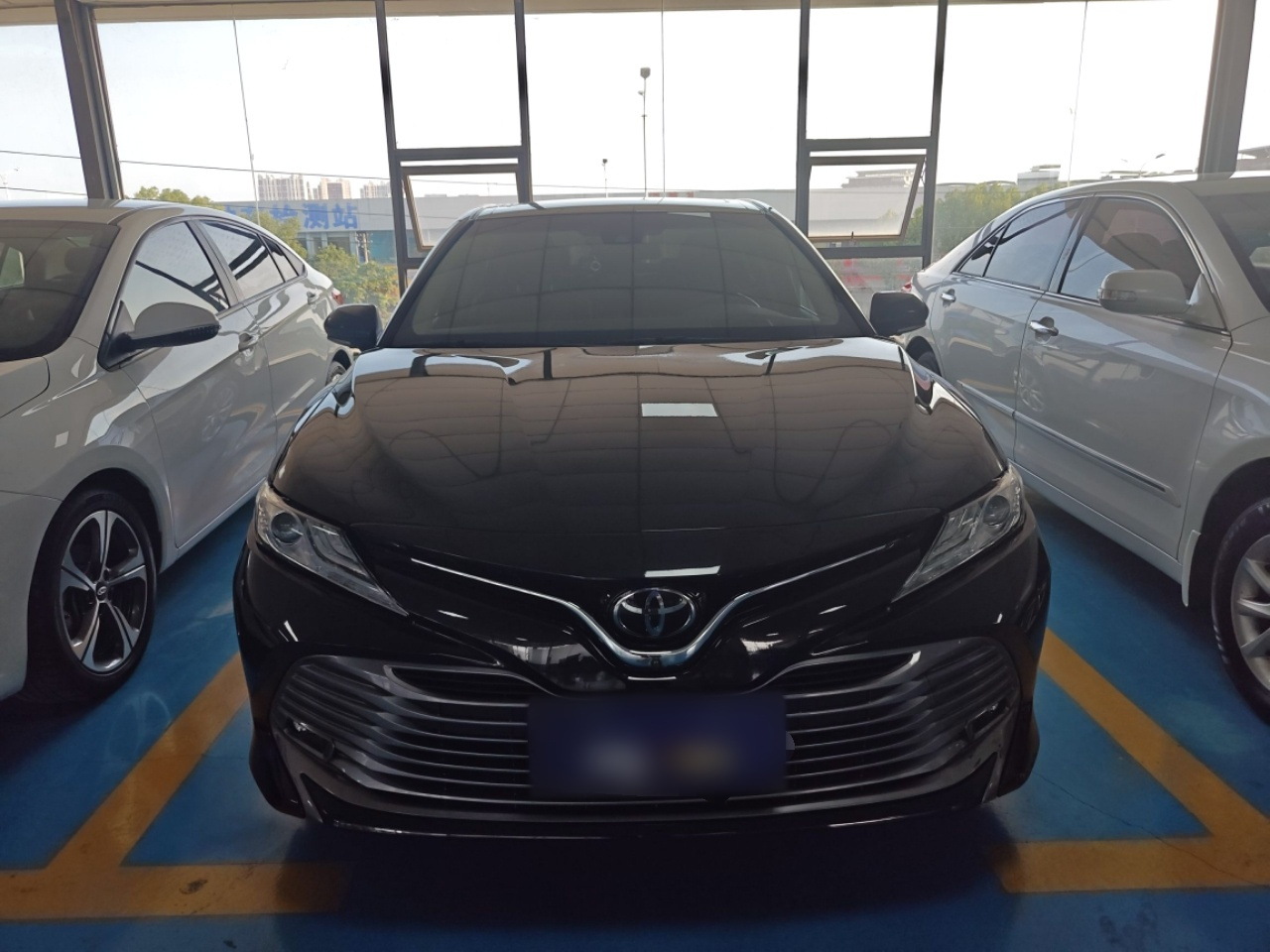Camry 2018 2.0G Luxury photo 3