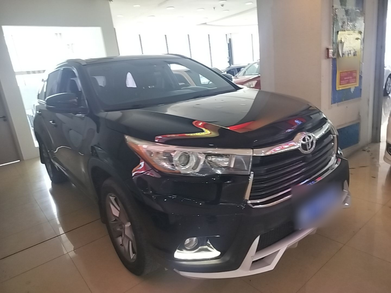 Highlander 2017 2.0T AWD Luxury 7-Seater photo 3