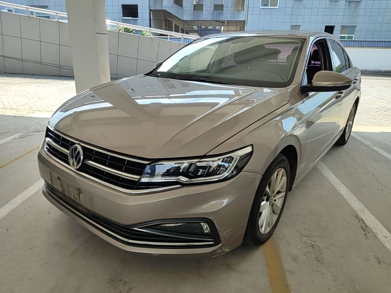 Bora 2019 Facelift 1.5L AT Elite China VI