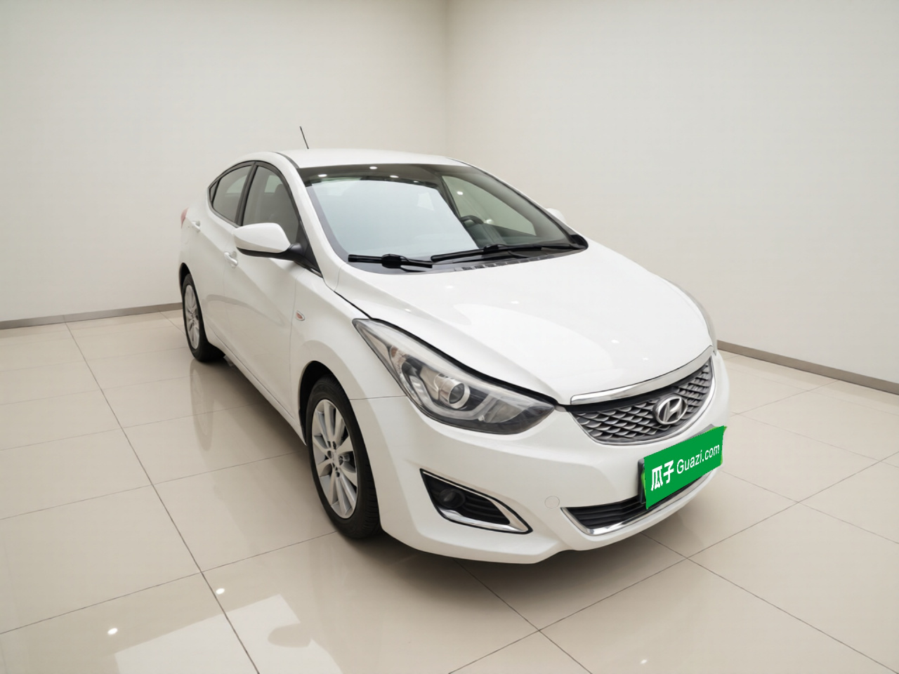 Elantra 2016 1.6L AT Smart photo 3