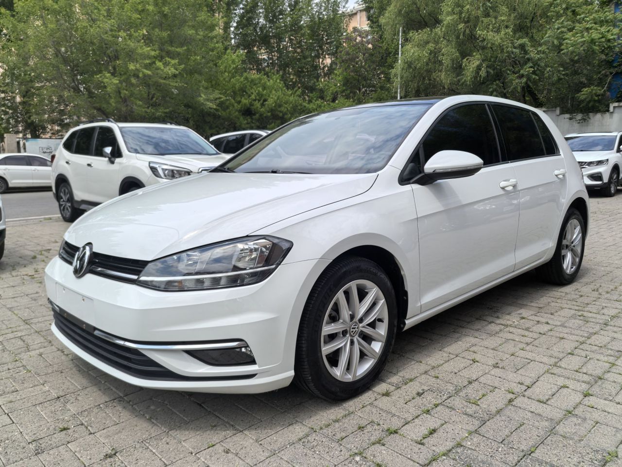 Golf 2019 200TSI DSG Comfort Progressive China VI