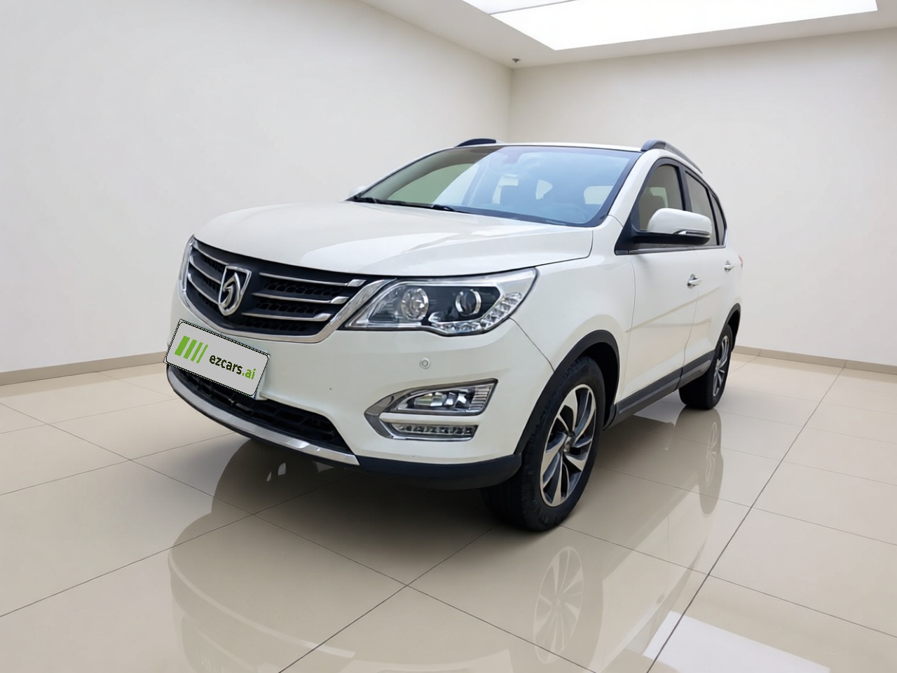 560 2015 1.8L MT Luxury