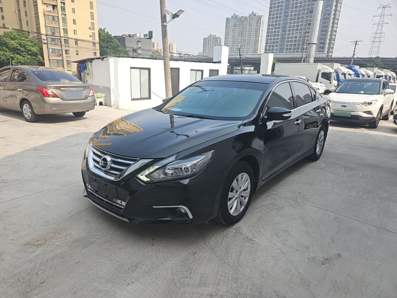 Teana 2016 Facelift 2.0L XL Comfort