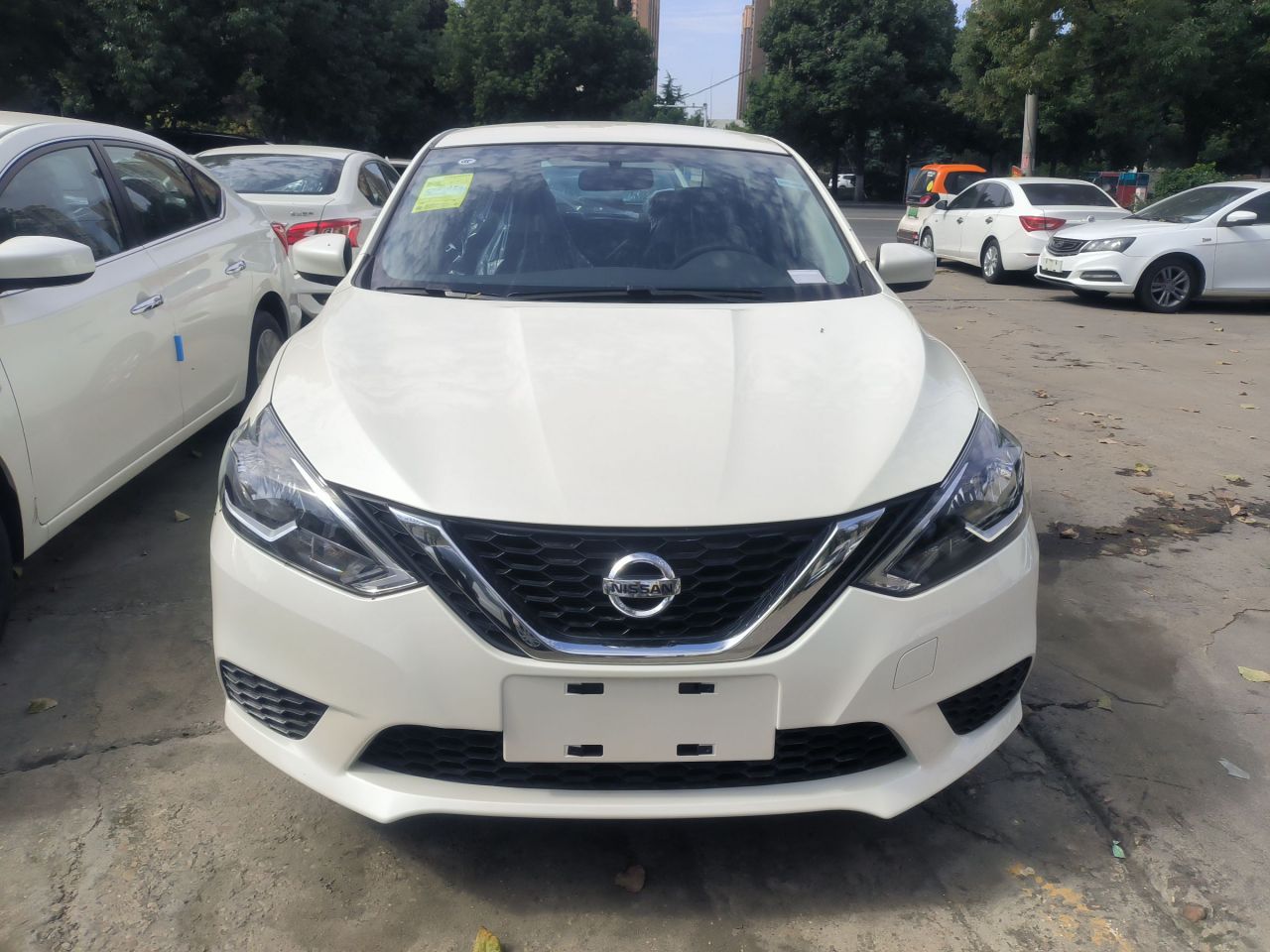 Sylphy 2026 Classic 1.6L CVT photo 2
