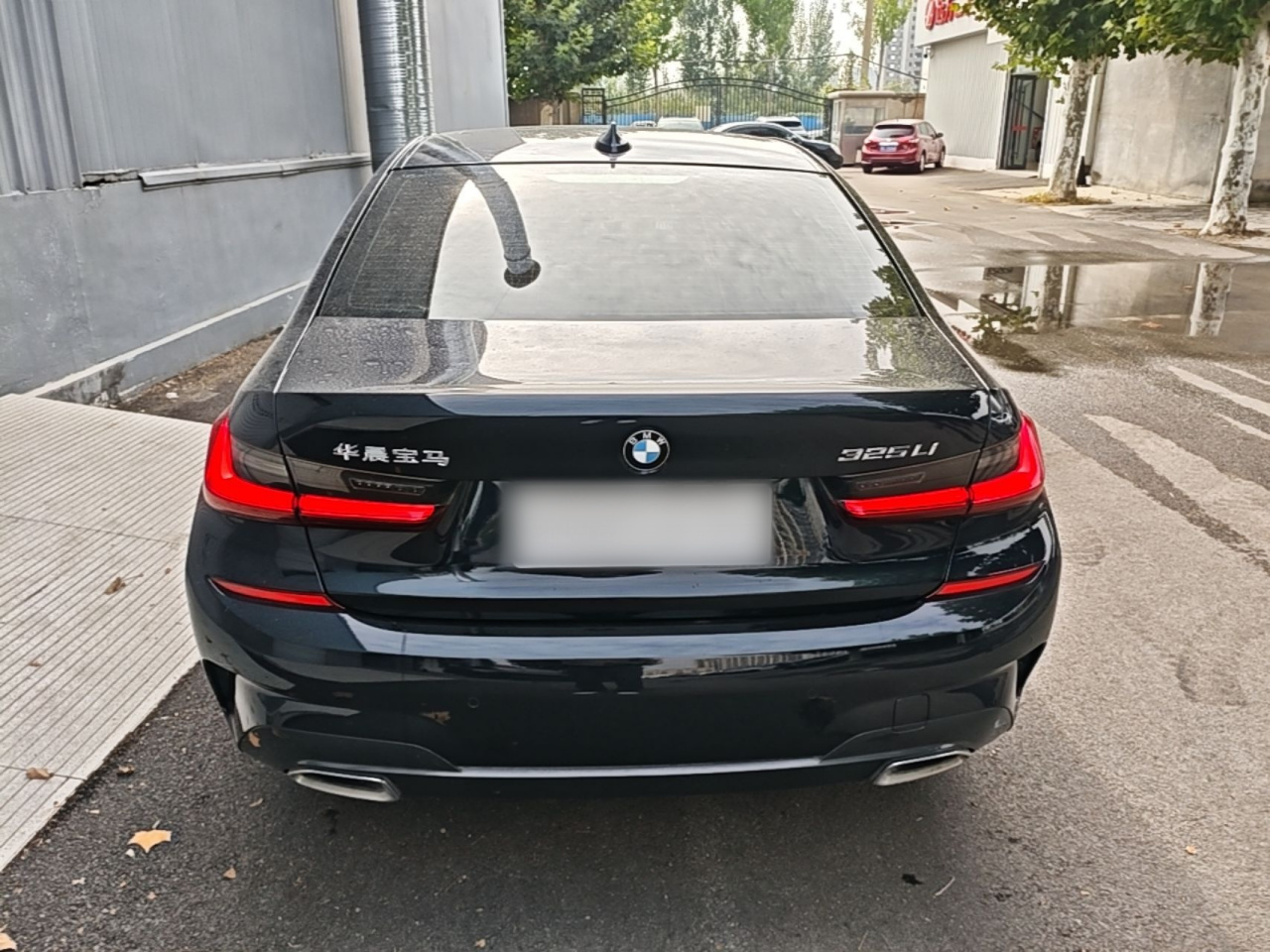 3 Series 2021 325Li M Sport Package photo 5