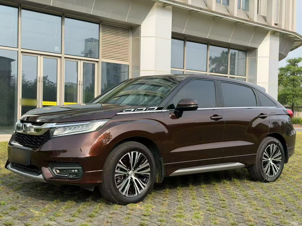 Avancier 2017 370TURBO RWD Luxury