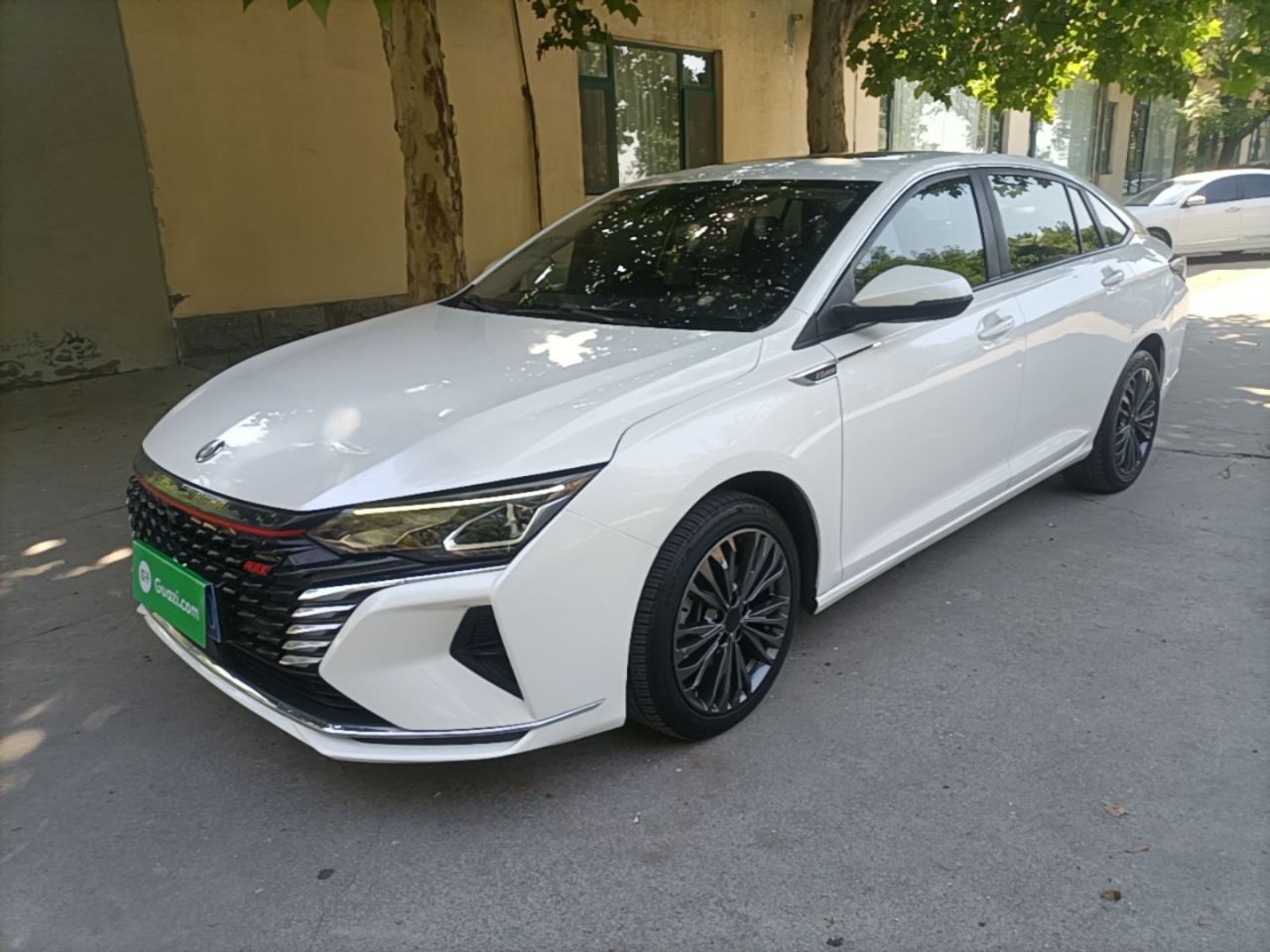 Yixuan MAX 2021 1.5T