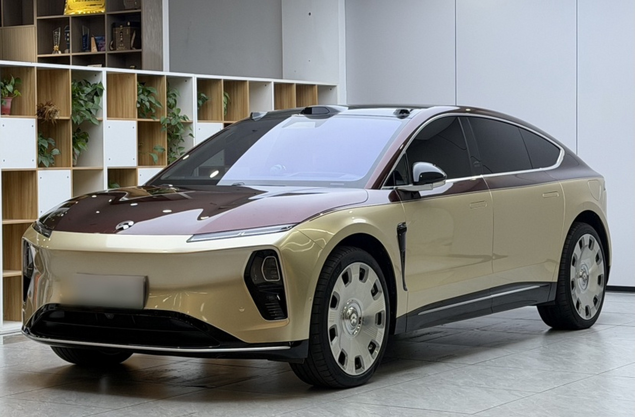 ET9 2025 102kWh