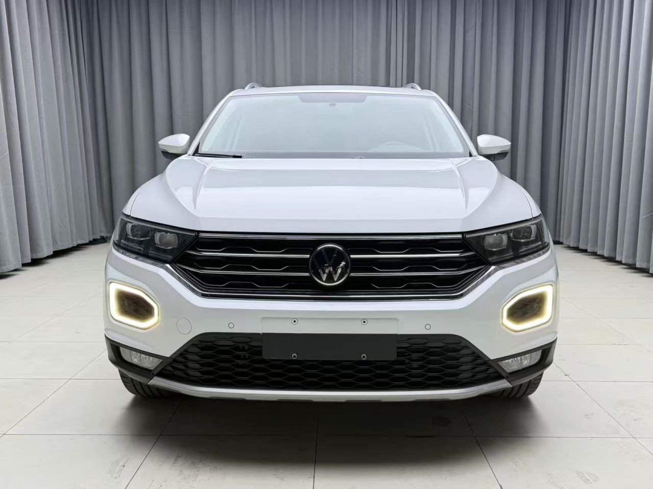 T-Roc 2022 280TSI DSG RWD PLUS photo 5