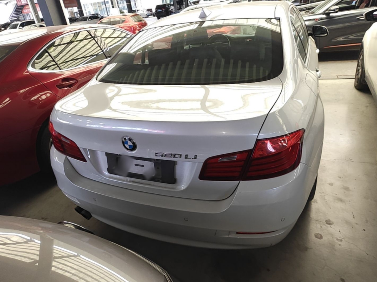 5 Series 2014 520Li photo 5