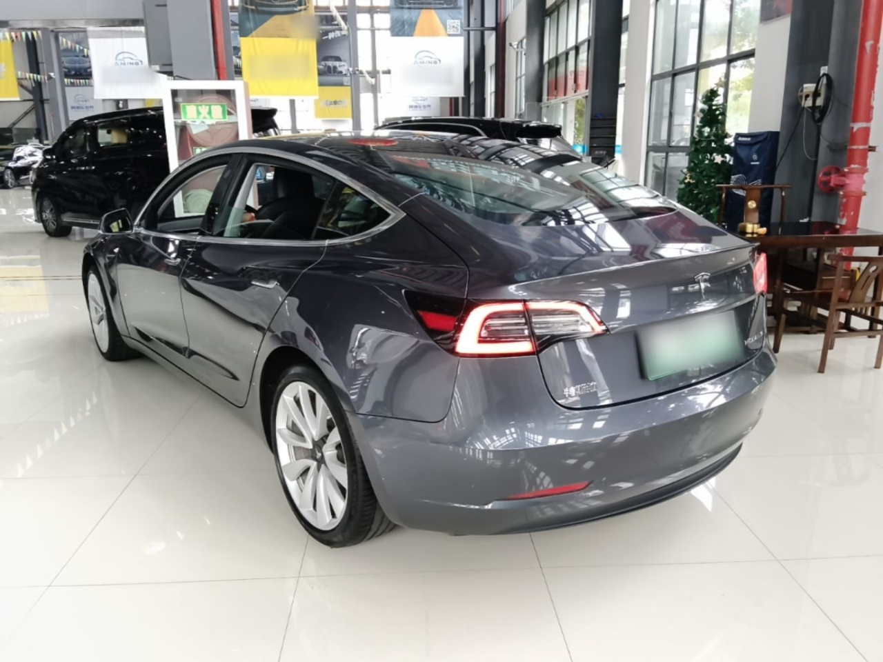 Model 3 2019 Standard Range RWD Upgraded photo 4