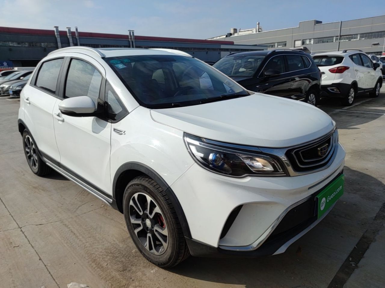 Vision X3 2017 1.5L MT Premium photo 3