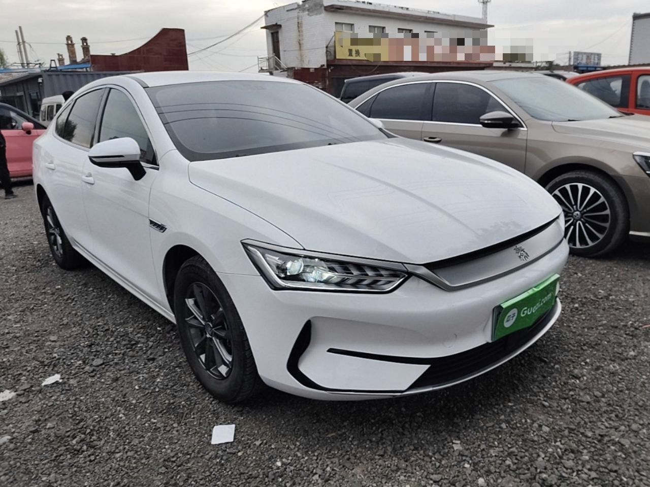 Qin PLUS 2021 EV 400KM photo 5