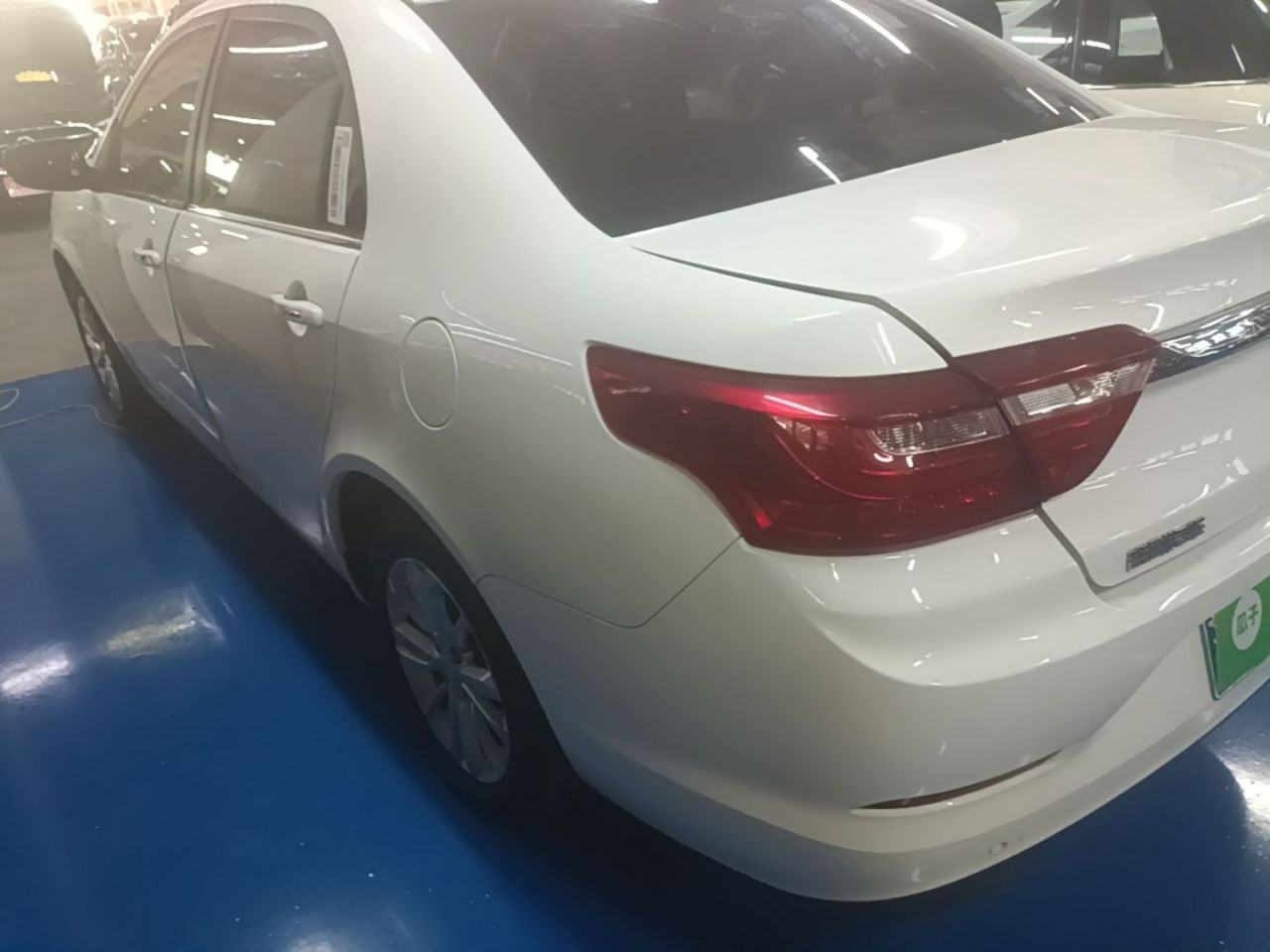 Vision 2020 Facelift 1.5L CVT photo 4