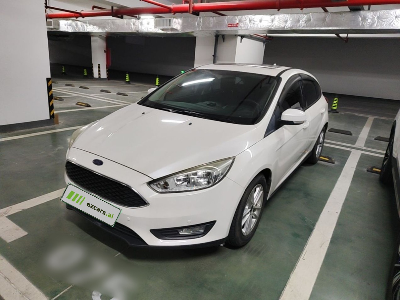 Focus 2018 Hatchback Classic 1.6L AT Fashion