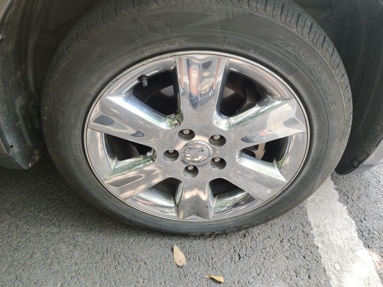 Dodge 2013 2.4L RWD photo 2