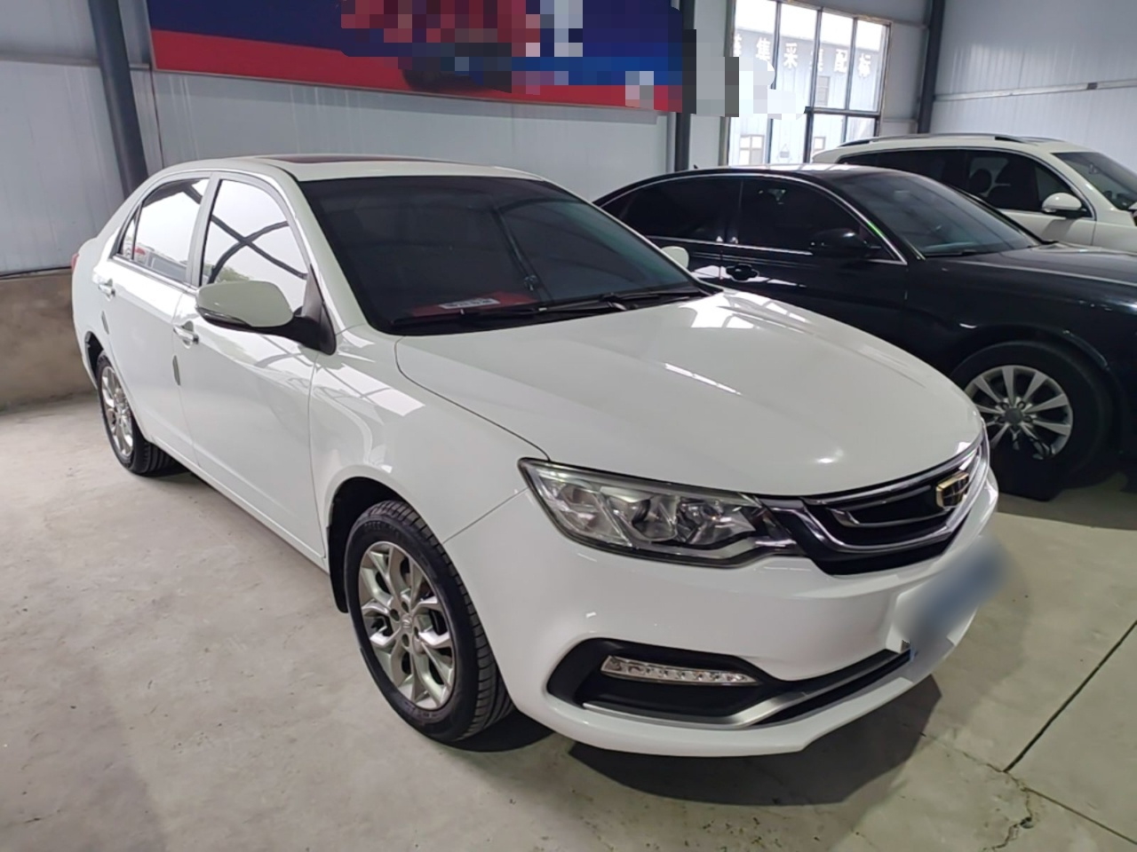 Vision 2018 1.5L AT photo 3