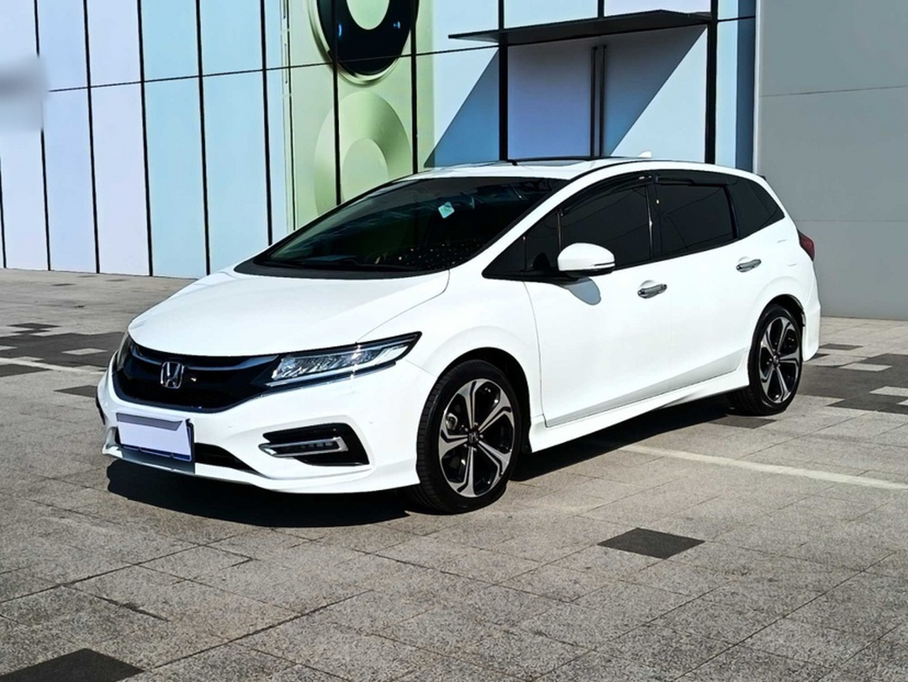 Jade 2017 210TURBO CVT Luxury 5-Seater