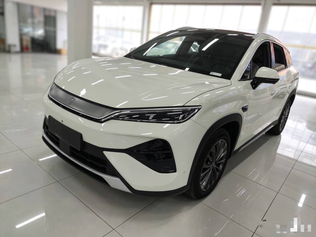 Song Ultra EV 2026 EV 605KM