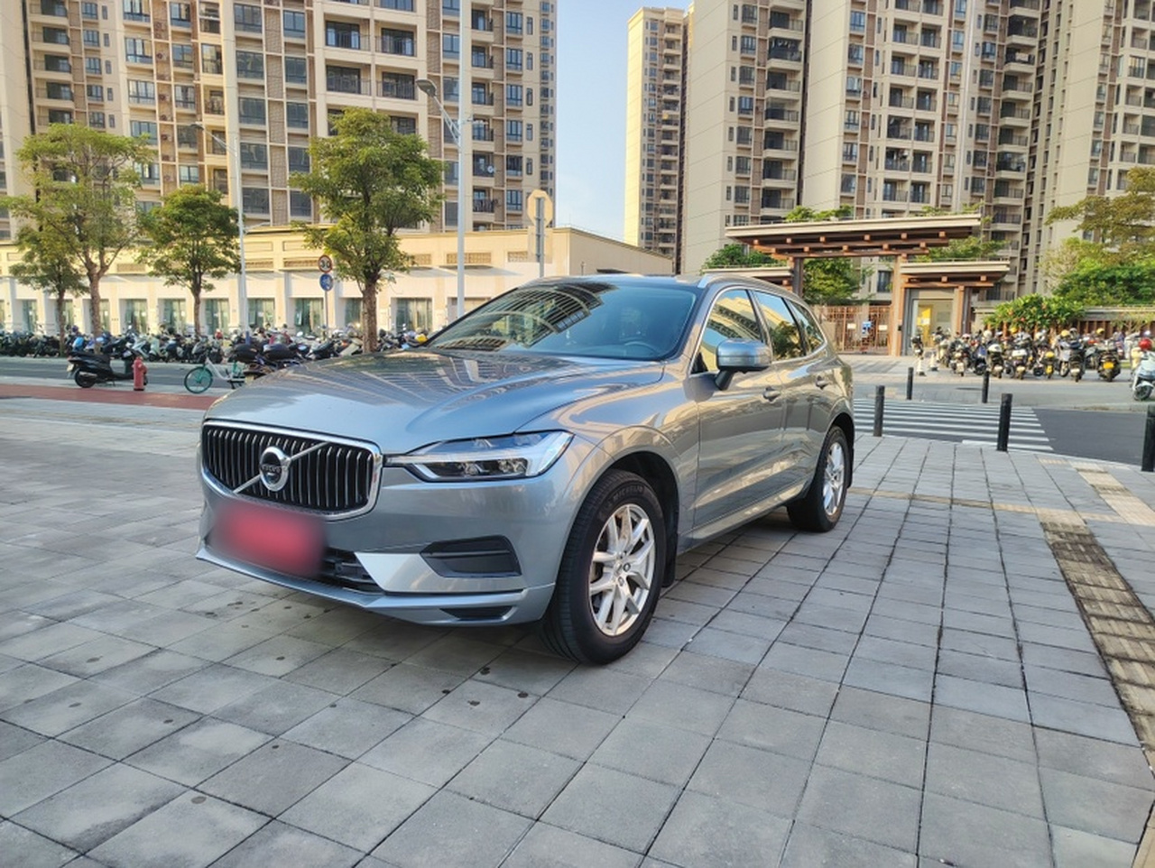 XC60 2019 T5 AWD China V