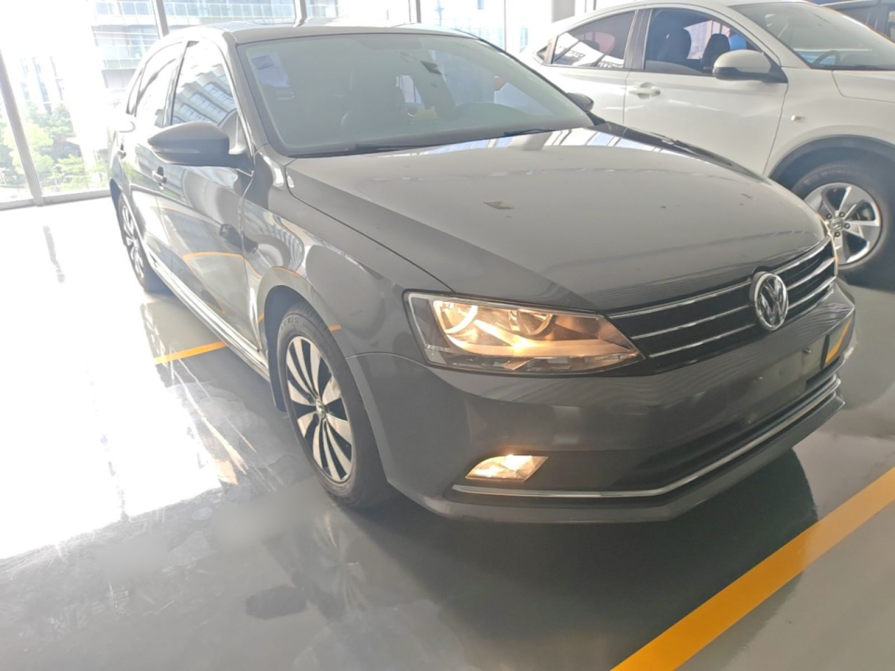 Sagitar 2017 230TSI AT Comfort photo 3