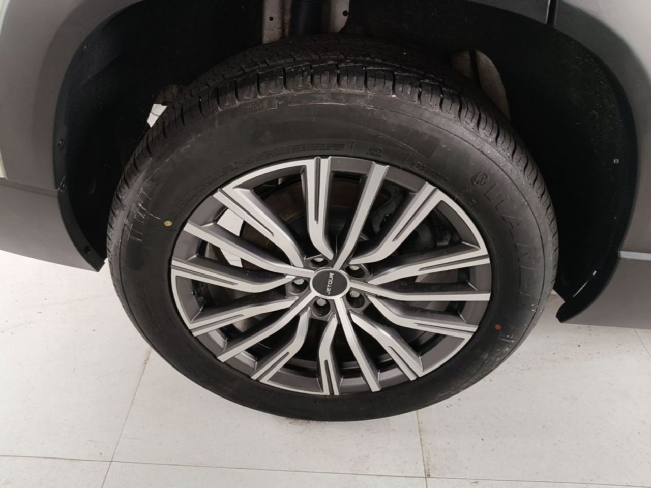 X90 PLUS 2023 1.6TD DCT+ 5-Seater photo 3