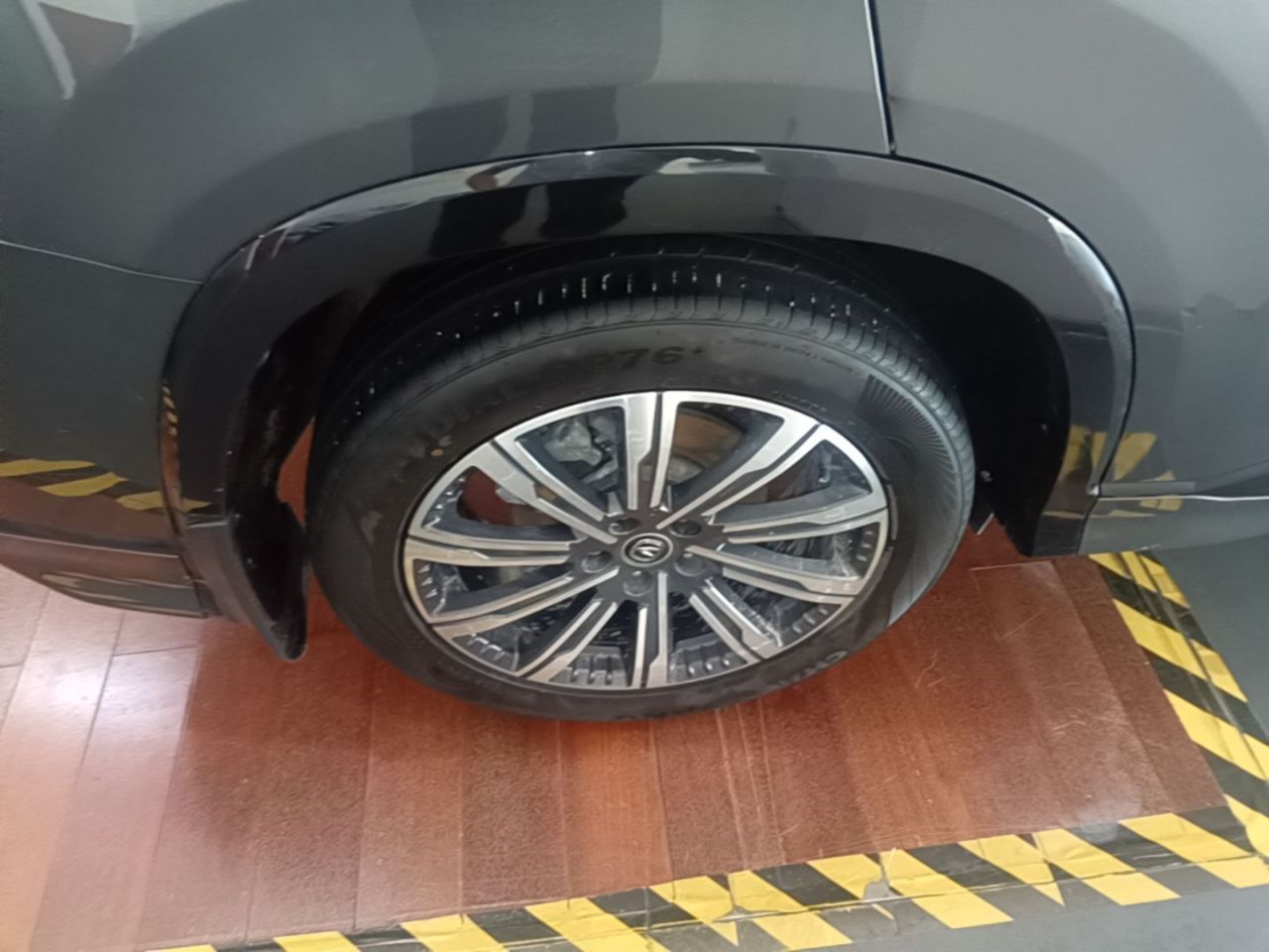 CS75 PLUS 2023 3rd Gen 1.5T AT Premium photo 3