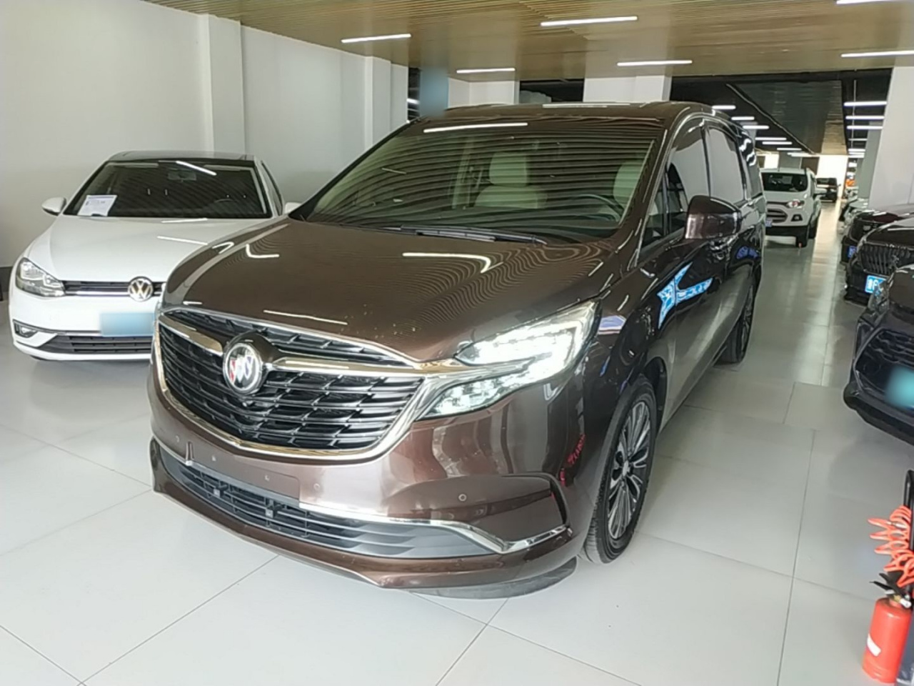 GL8 2021 ES 653T Luxury