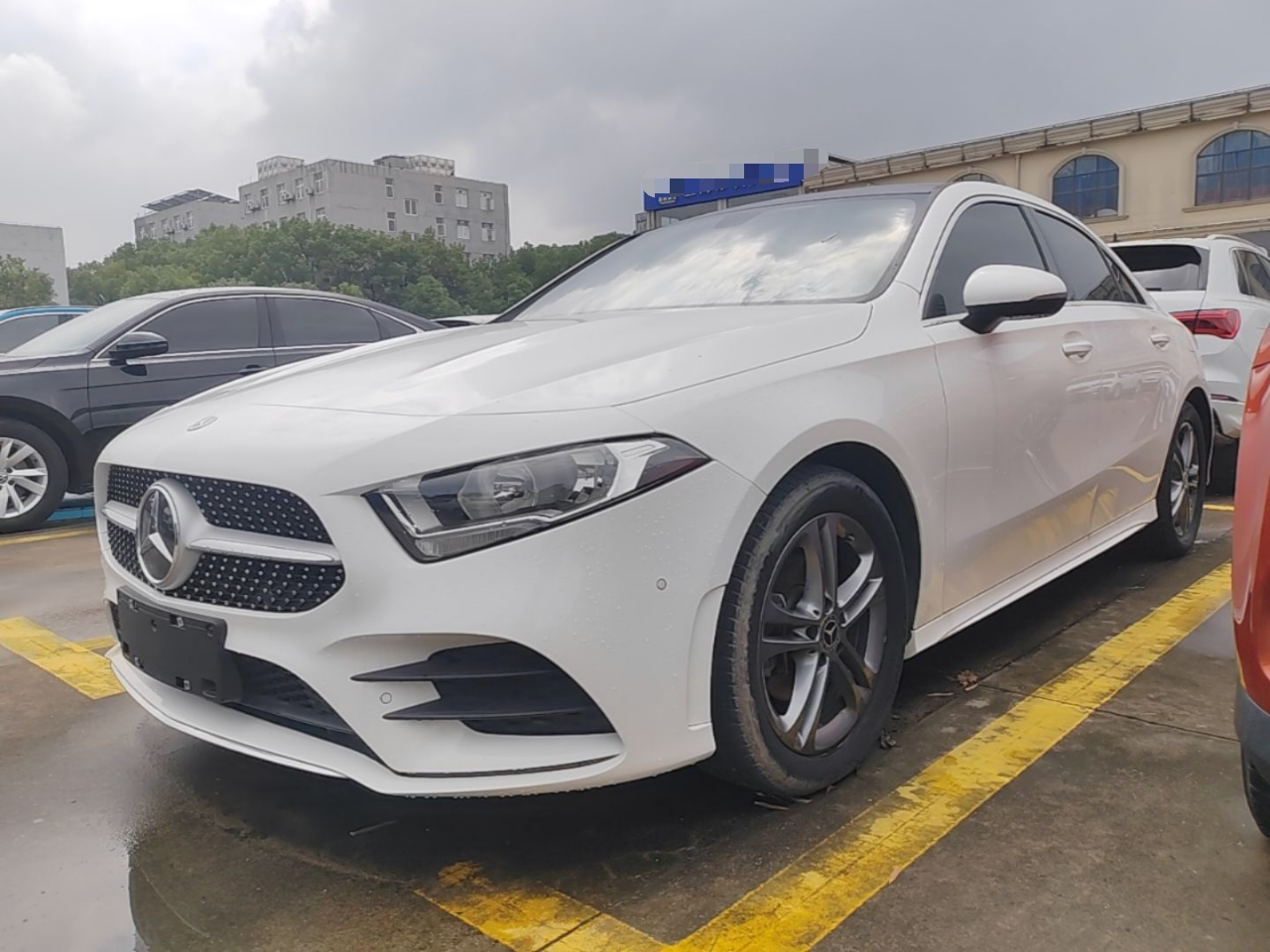 A-Class 2022 A 180 L Sport