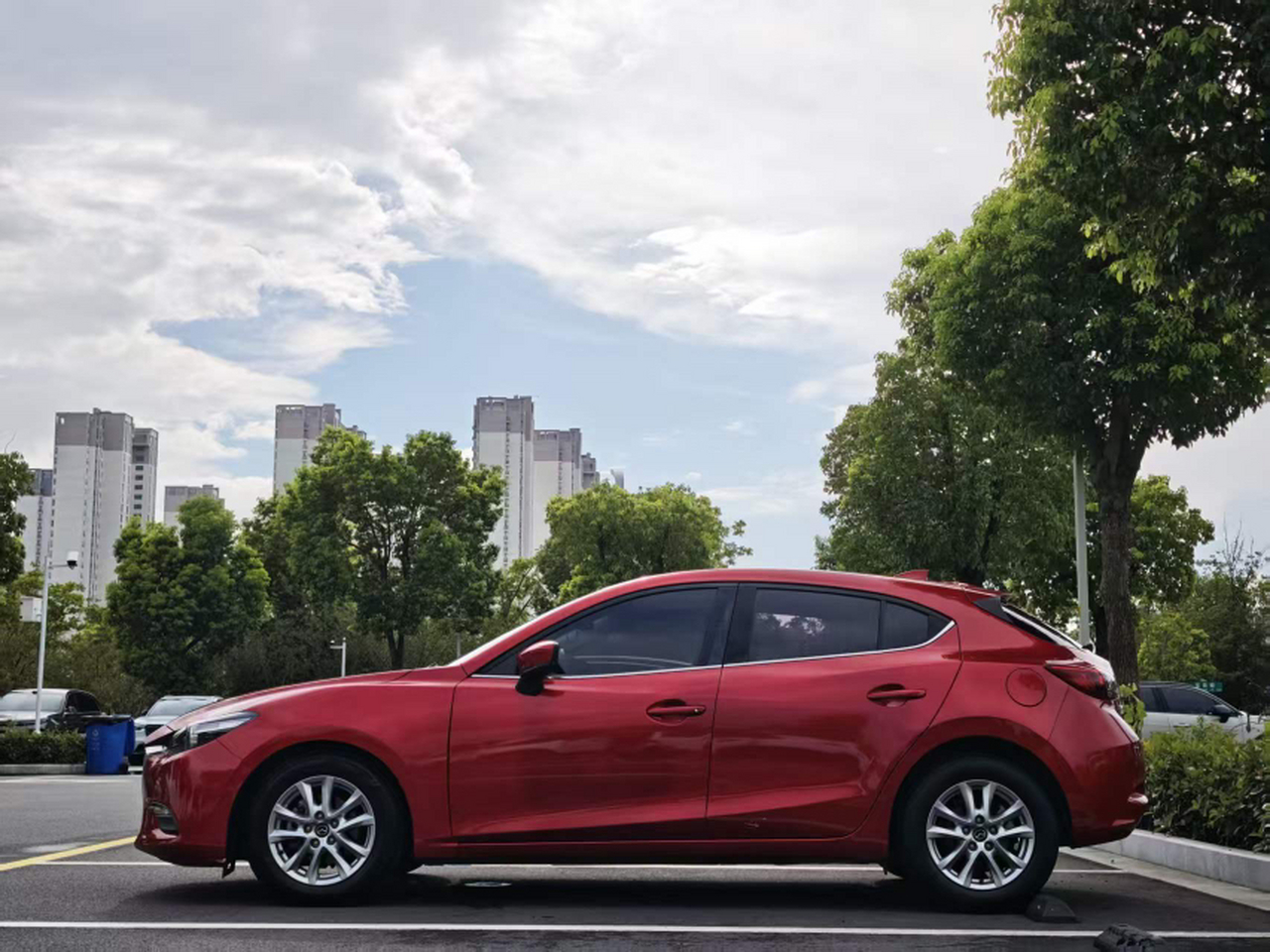 3 Axela 2017 Hatchback 1.5L AT Comfort China V photo 3