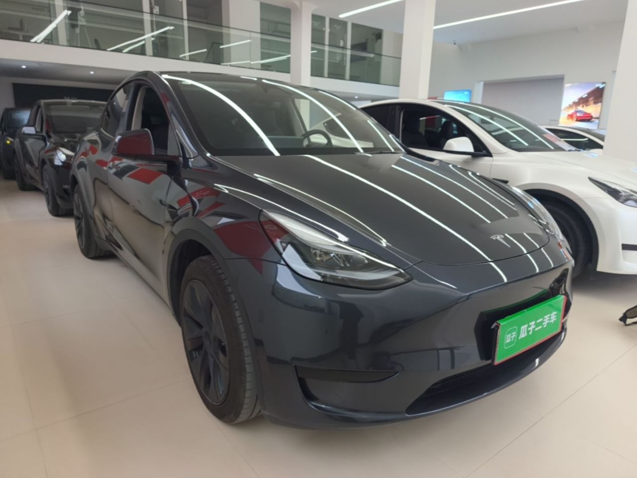 Model Y 2024 RWD photo 3