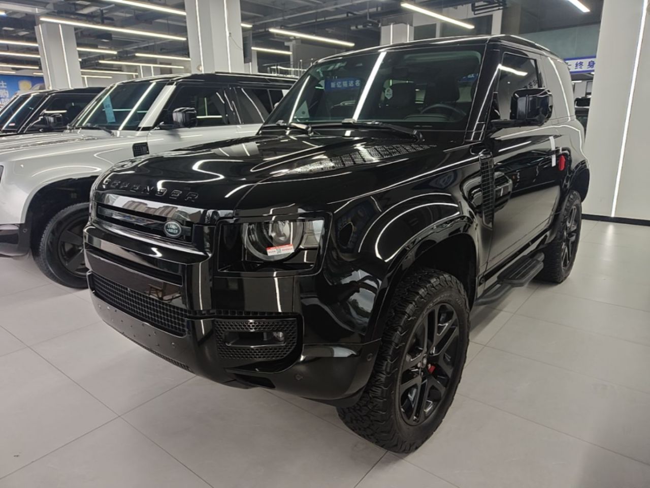 Defender 2023 Facelift 90 3.0T P400 XS