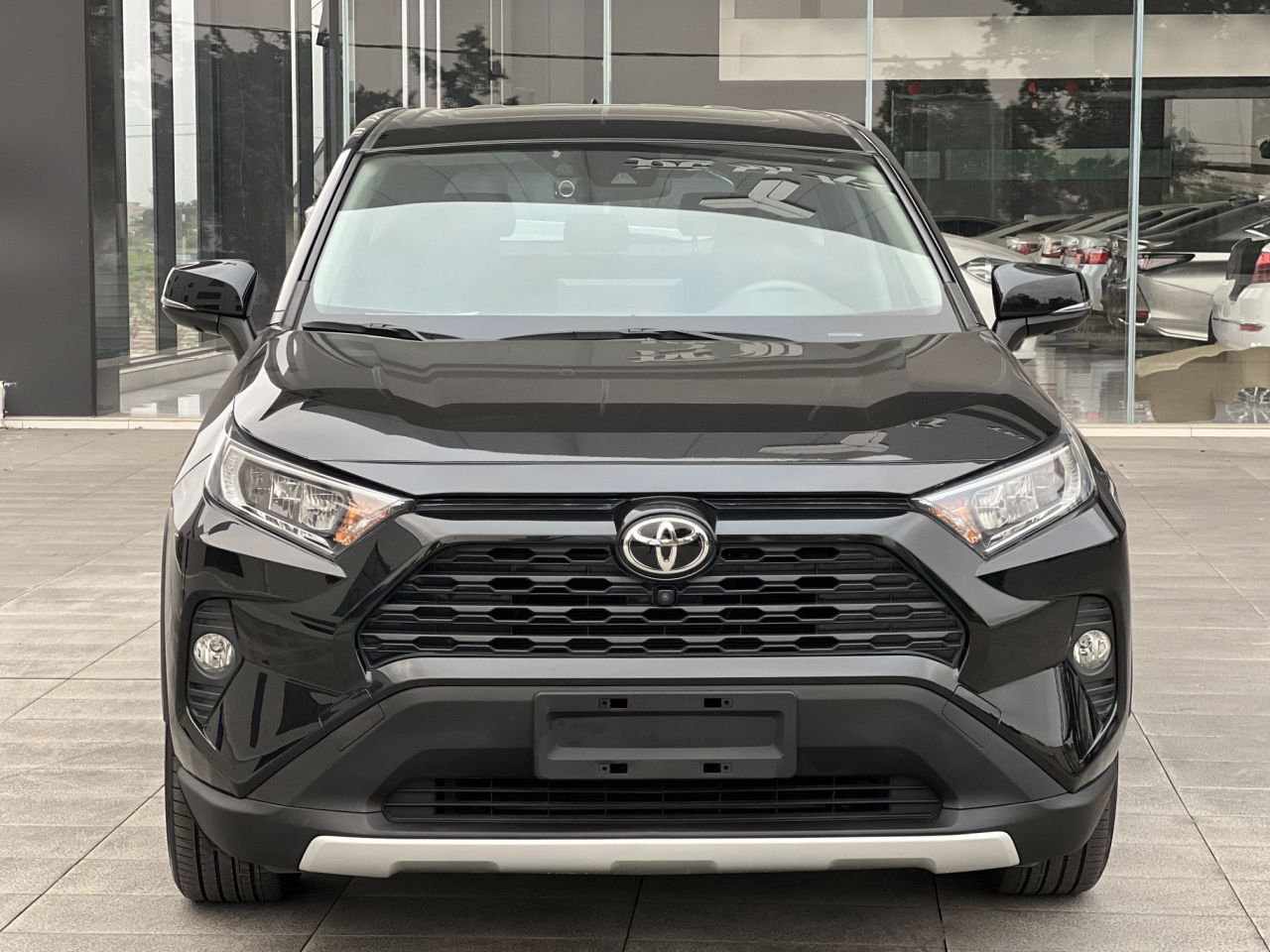 RAV4 2021 2.0L CVT RWD PLUS photo 2