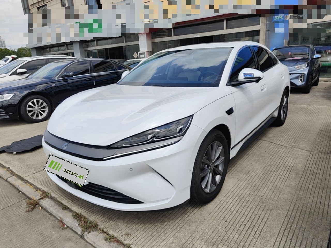 Qin L 2025 EV 470KM Leading