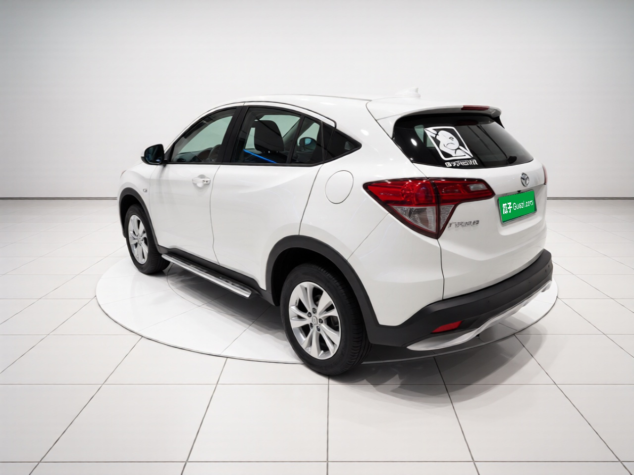 Vezel 2015 1.5L CVT RWD Comfort photo 4