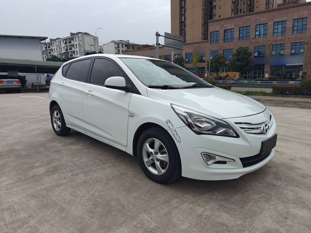 Chery 2014 1.4L AT GLX photo 3