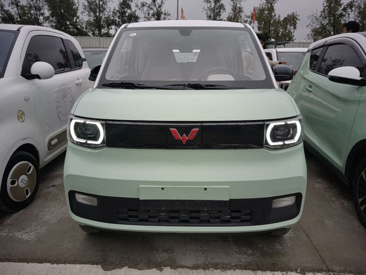 Hongguang MINIEV 2020 NCM photo 2