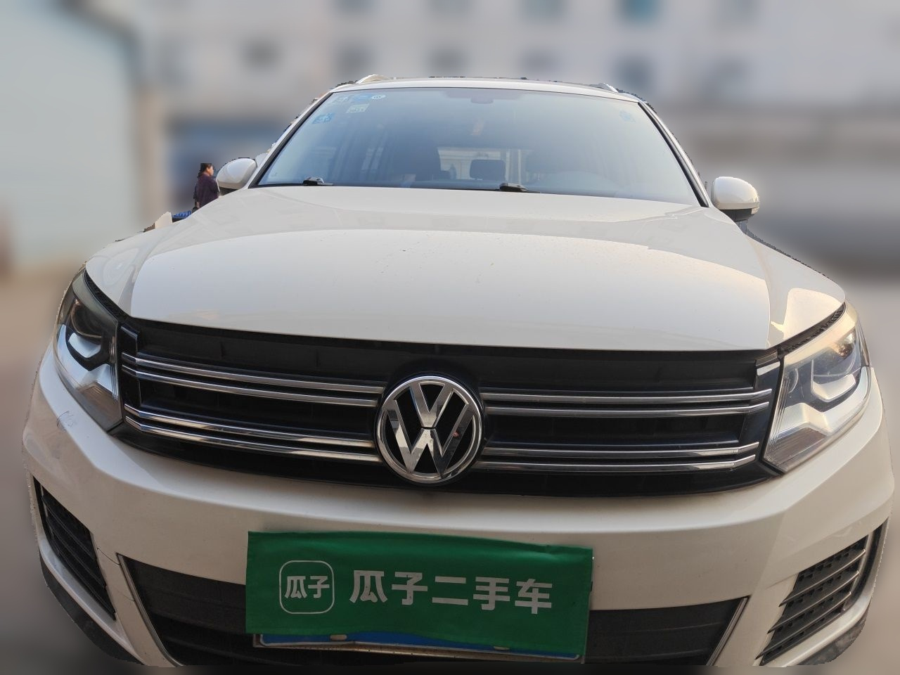 Tiguan 2015 1.8TSI AT RWD Luxury photo 2