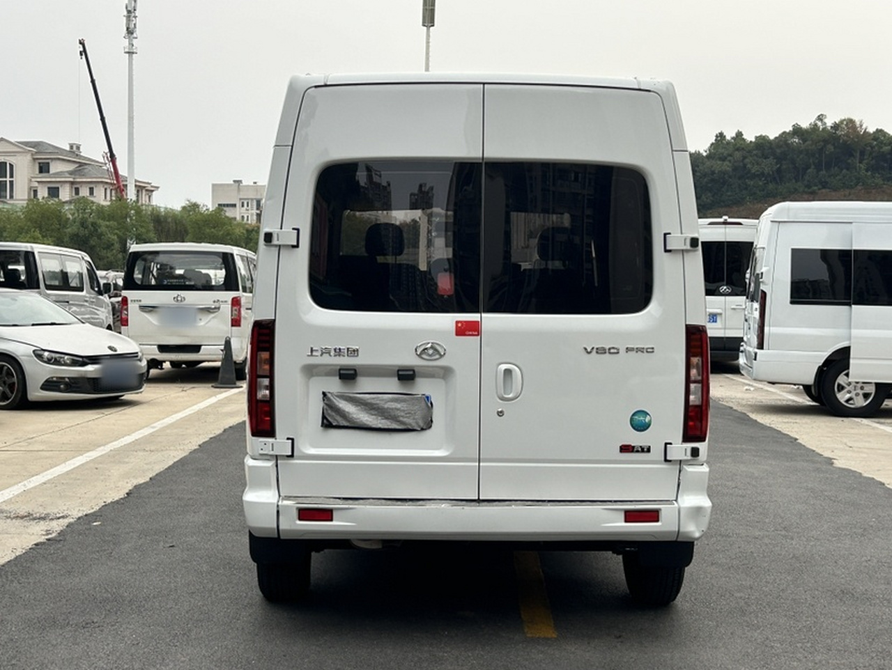 MAXUS V80 2025 PRO 2.0T AMT Short Wheelbase 5/6-Seater photo 5