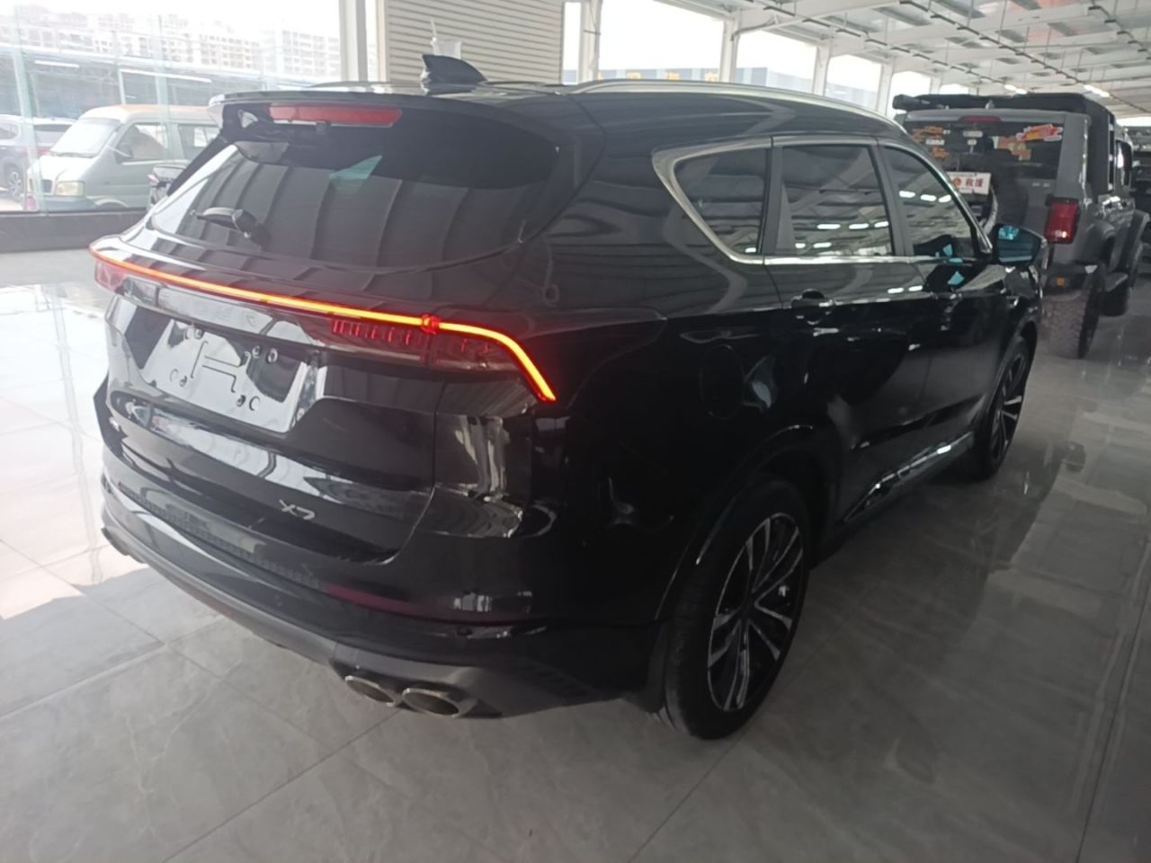 X70 PLUS 2021 1.6T DCT 5-Seater photo 4