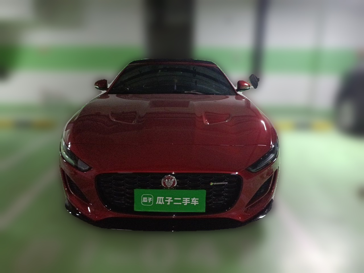 F-TYPE 2022 P300 Convertible R-DYNAMIC BLACK photo 2