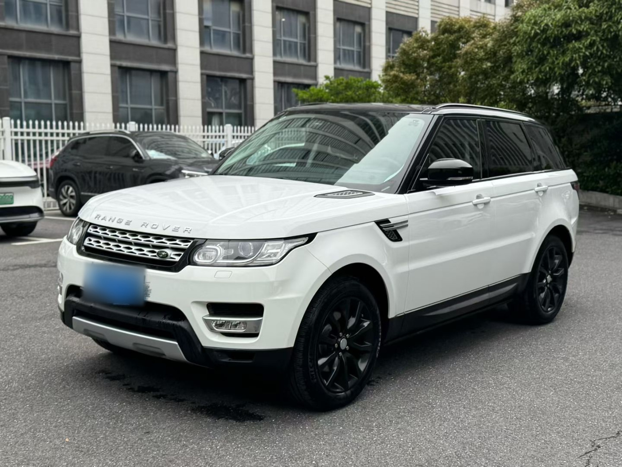 Range Rover Sport 2016 2.0 GTDi HSE photo 2