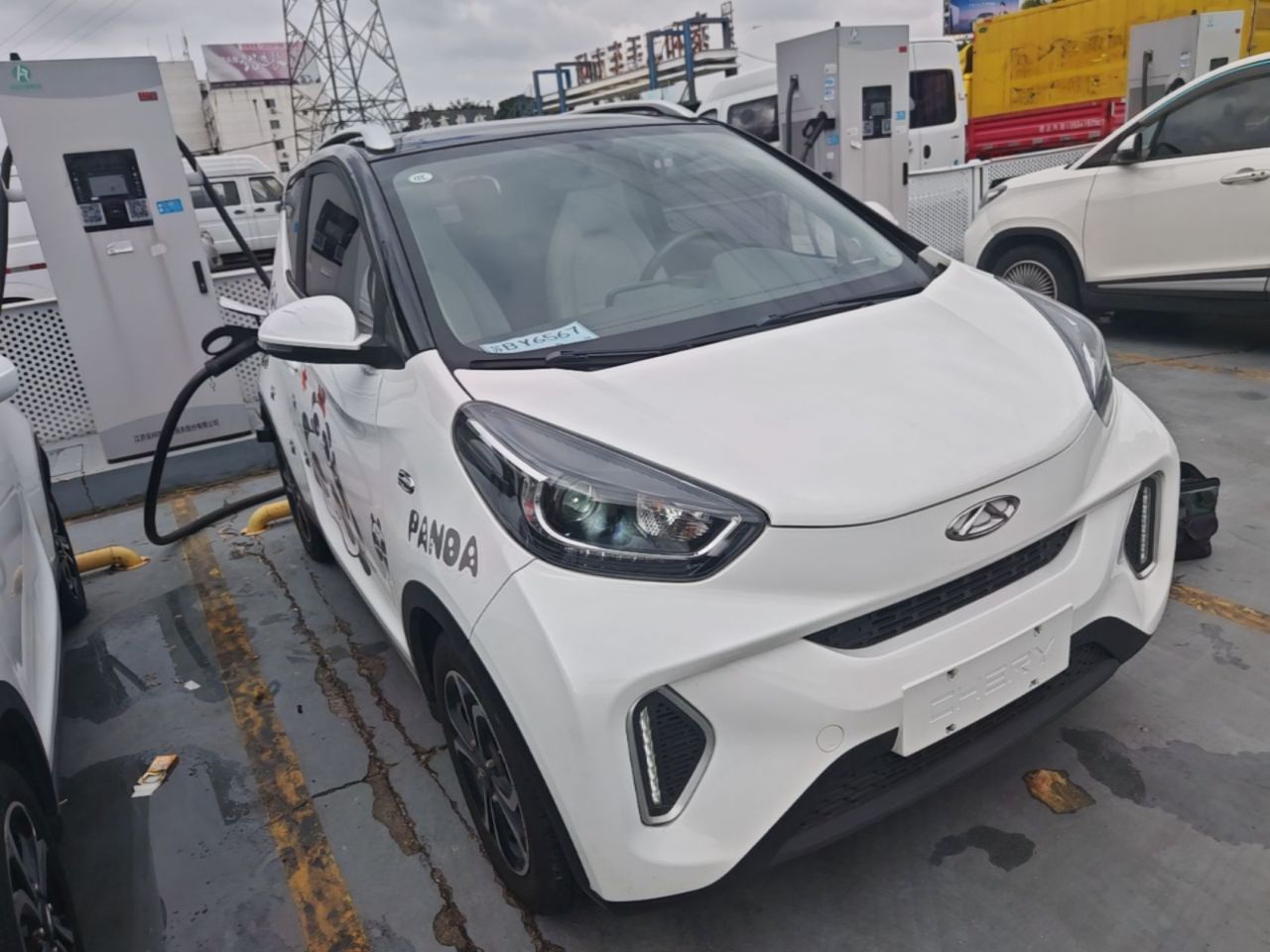 QQ Little Ant 2021 Facelift 15 LFP photo 3